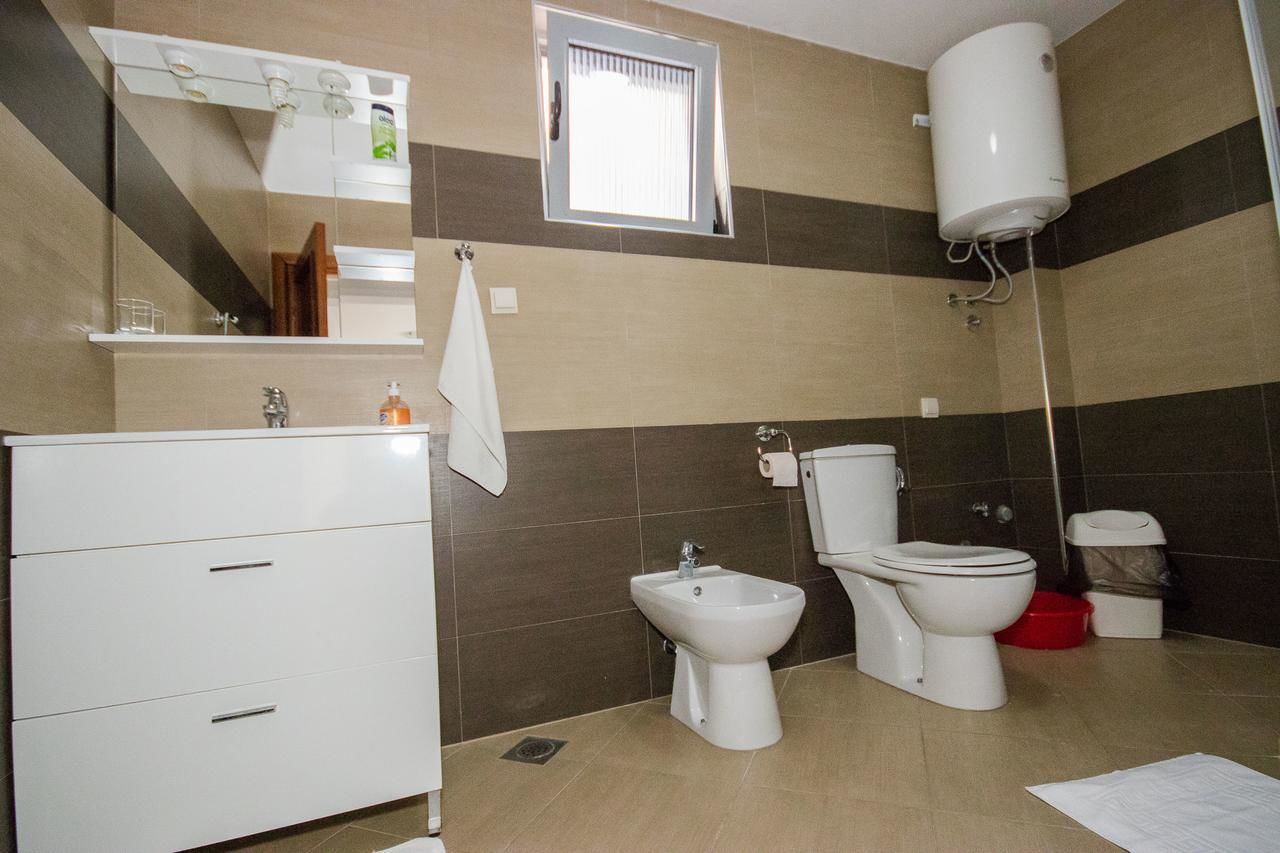 Апартаменты Apartments Palma Добра-Вода-18