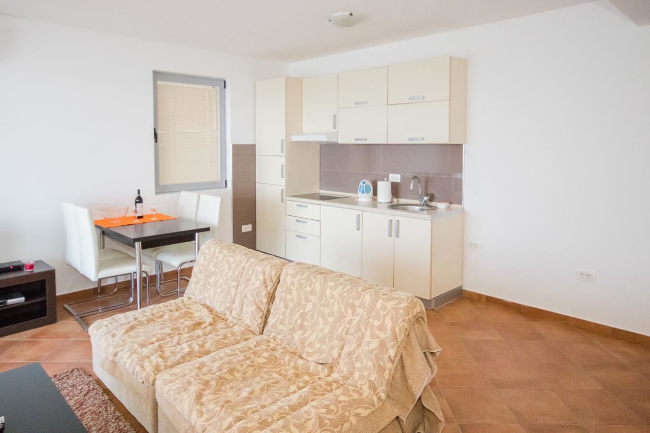 Апартаменты Apartments Palma Добра-Вода-29