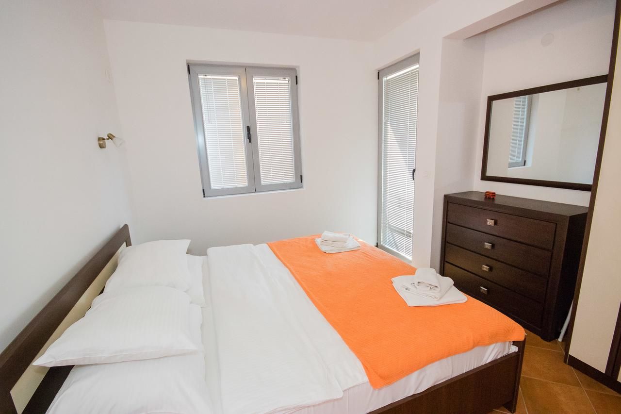 Апартаменты Apartments Palma Добра-Вода-35