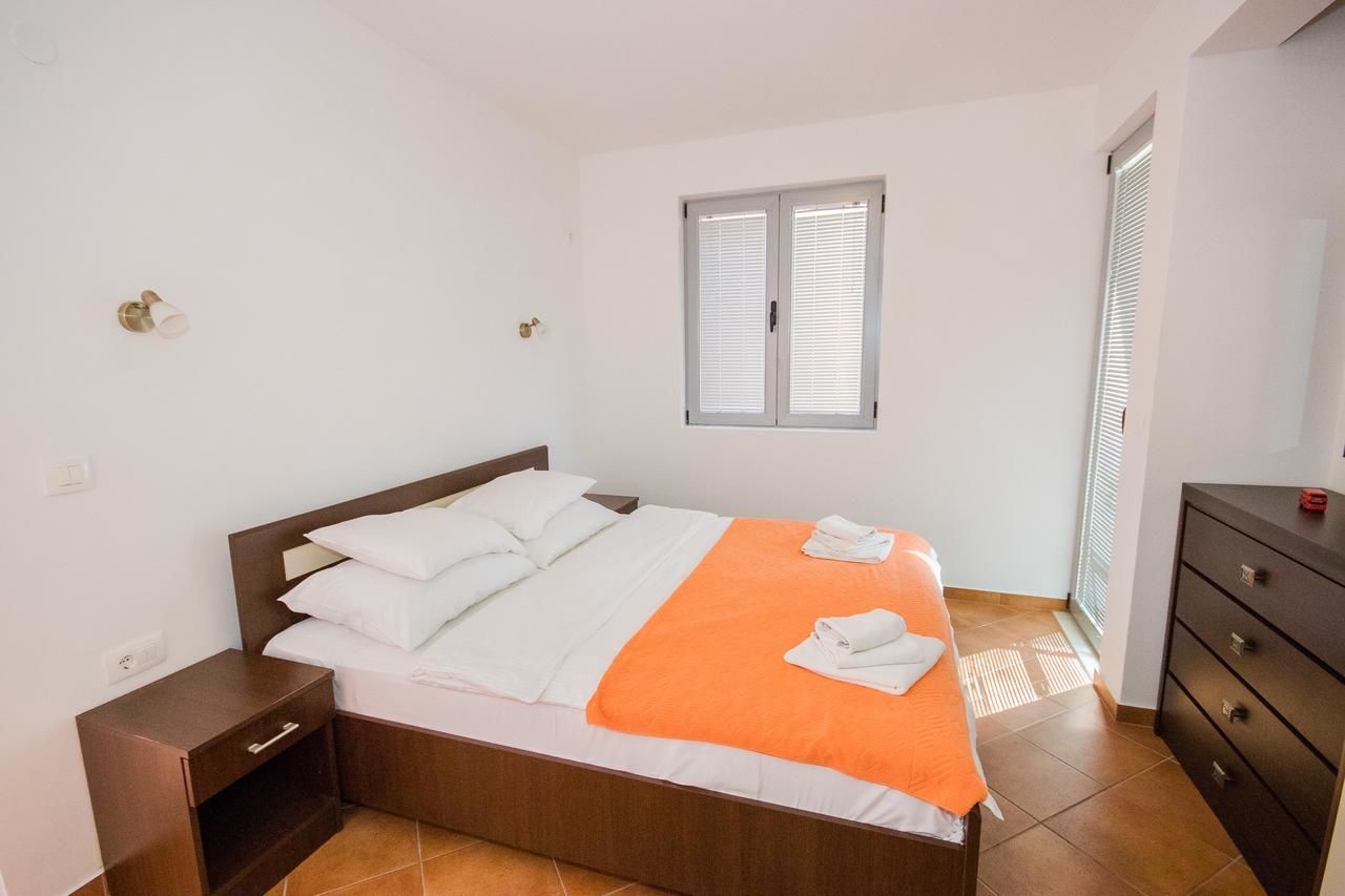 Апартаменты Apartments Palma Добра-Вода-36