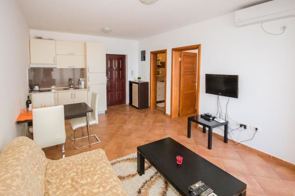 Апартаменты Apartments Palma Добра-Вода-71