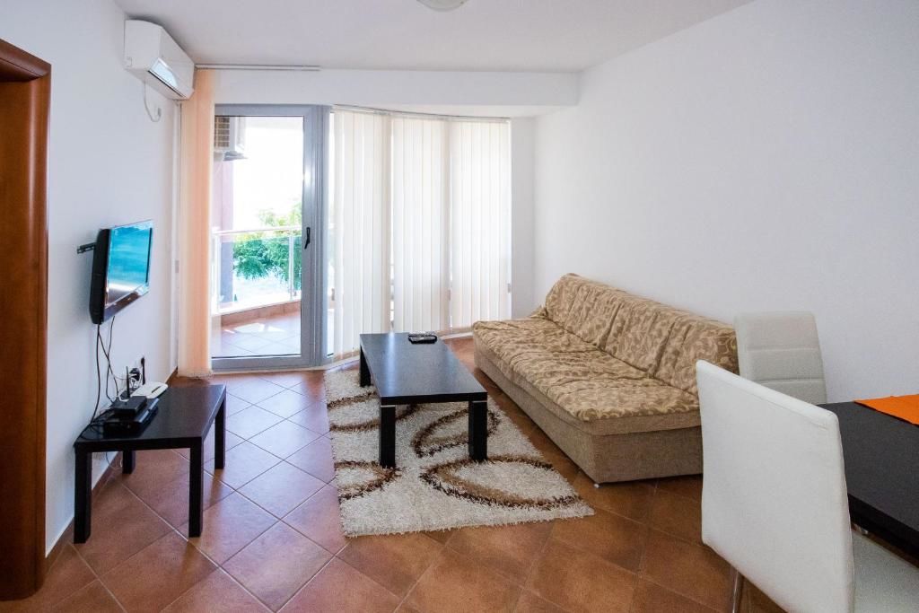 Апартаменты Apartments Palma Добра-Вода-89