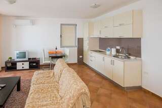 Апартаменты Apartments Palma Добра-Вода Апартаменты "Комфорт" с 1 спальней и видом на море-12