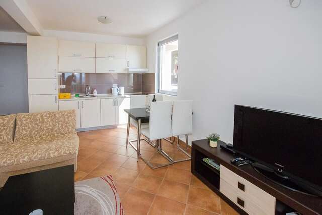 Апартаменты Apartments Palma Добра-Вода-46