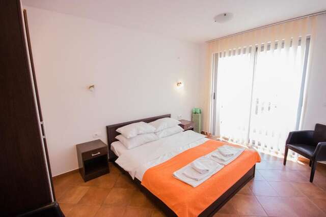 Апартаменты Apartments Palma Добра-Вода-76